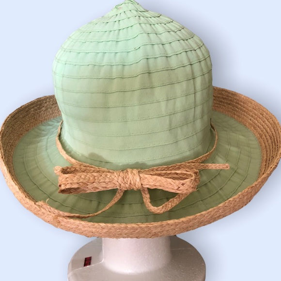 Scala Strawhat🌻 - Picture 4 of 6